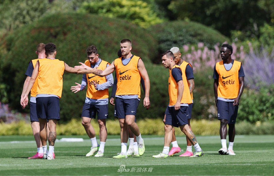 莫德里奇 莫德里奇