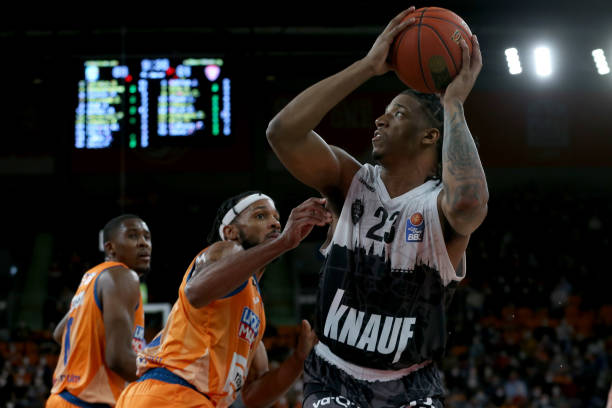 据意大利知 据意大利知