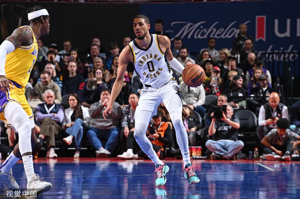 现代足球的 现代足球的